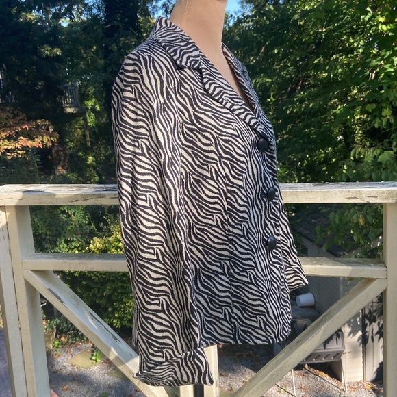 Diva by Dana Bachman Wool Blend Blazer Ivory Black Zebra Print Size 6 - Picture 8 of 15
